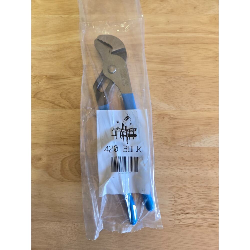 ChannelLock 420 Straight Jaw Tongue Grooved Plier 9-1/2" NEW!!!